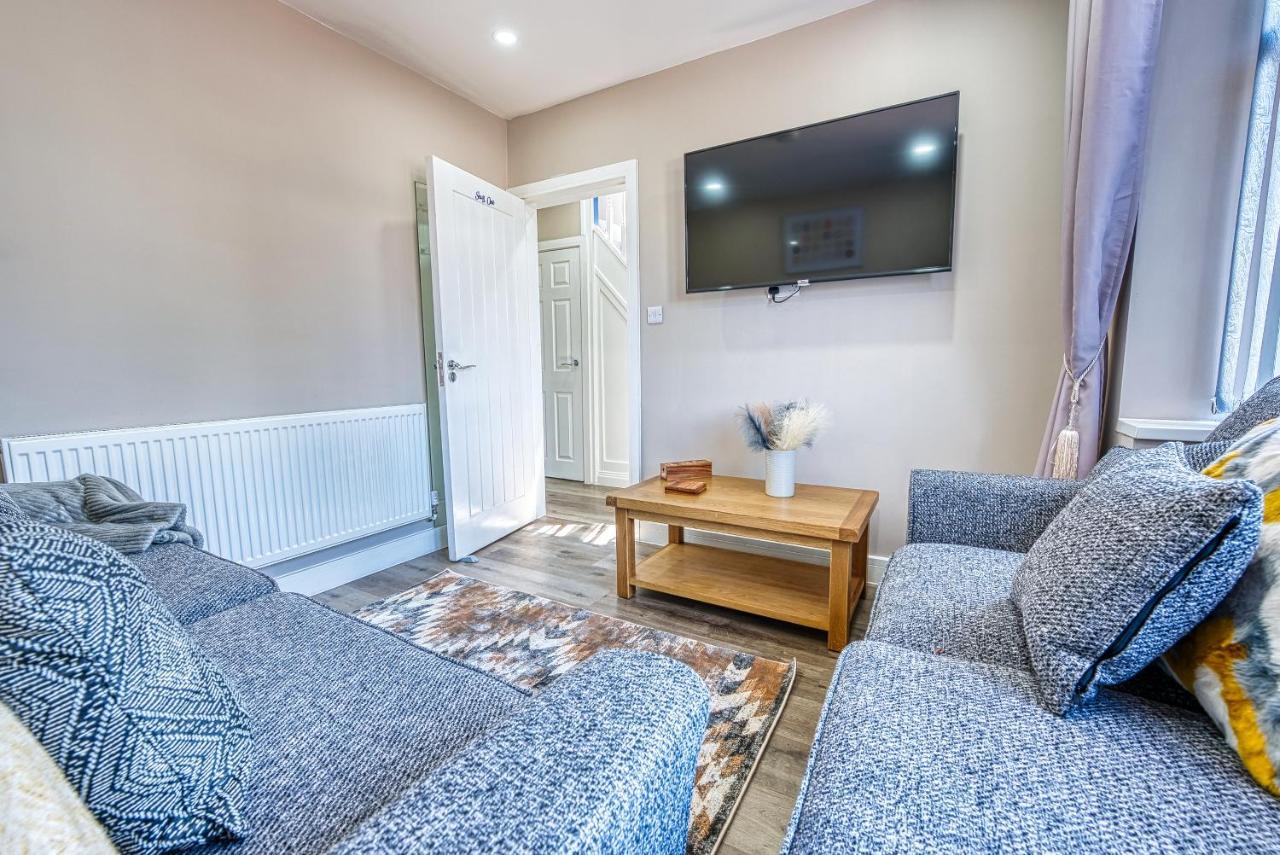Stylish House - B'Ham Airport And Nec, Jlr Solihull, Business & Leisure Stays - Aspen House Екстер'єр фото